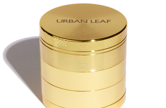 URBAN LEAF Fine Grinder Gold mit zwei Pollen Sieben